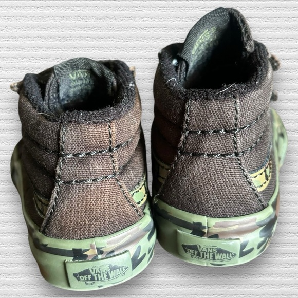 Vans Sk8 Mid Reissue V Skate Shoes Black / Camo - Picture 4 of 9